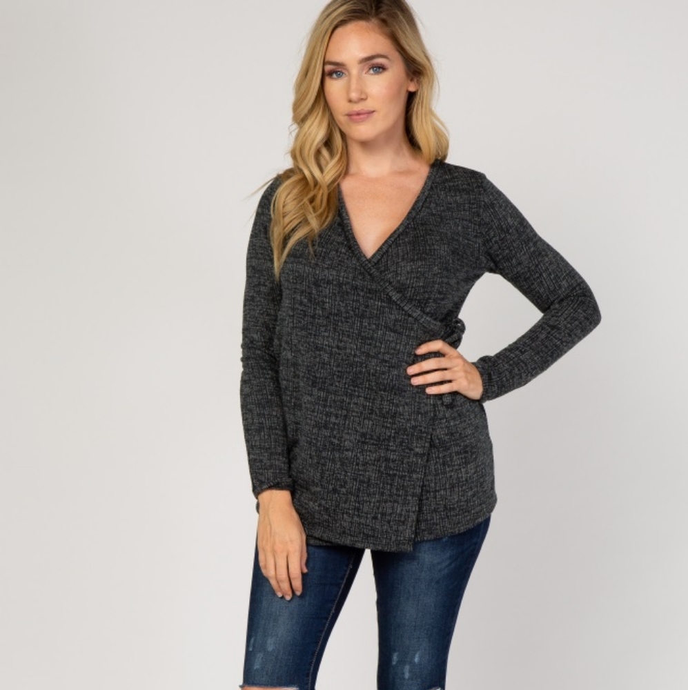 NWT! Pinkblush Olive Two-tone Nursing Wrap Top